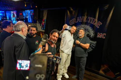 MobKing behind-the-scenes production photo 19